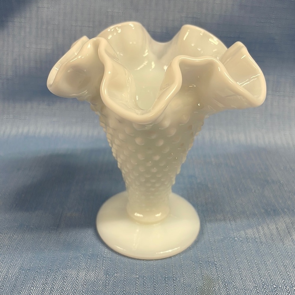 Fenton milk Glass Hobnail Double Ruffle Trumpet Vase 4”